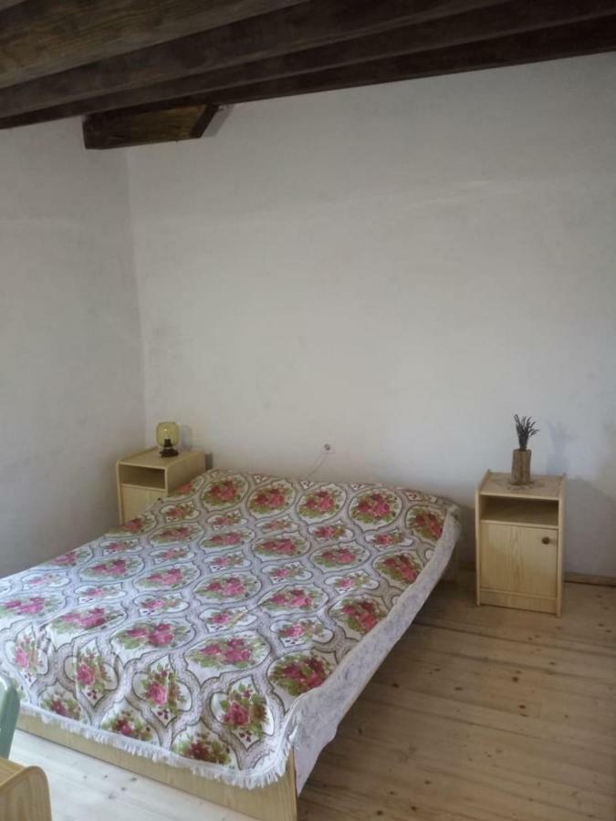 Apartman Dinko Лубенице Экстерьер фото